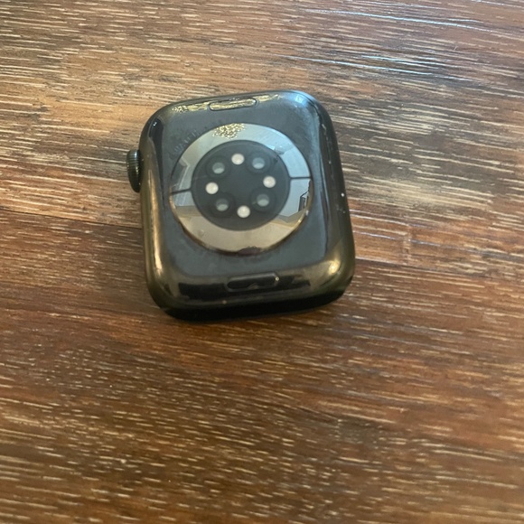 Apple Watch Series 7 GPS, 41mm Green Aluminum Case w/Eucalyptus Solo Loop (sz:4) - Picture 13 of 14